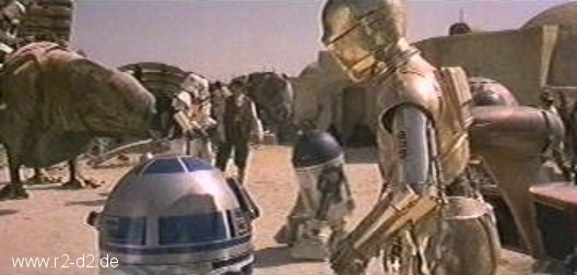 The dark grey R2 at the Cantina