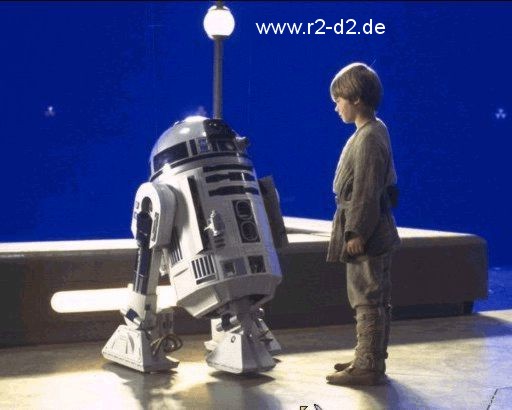 Anakin admonishes R2-D2