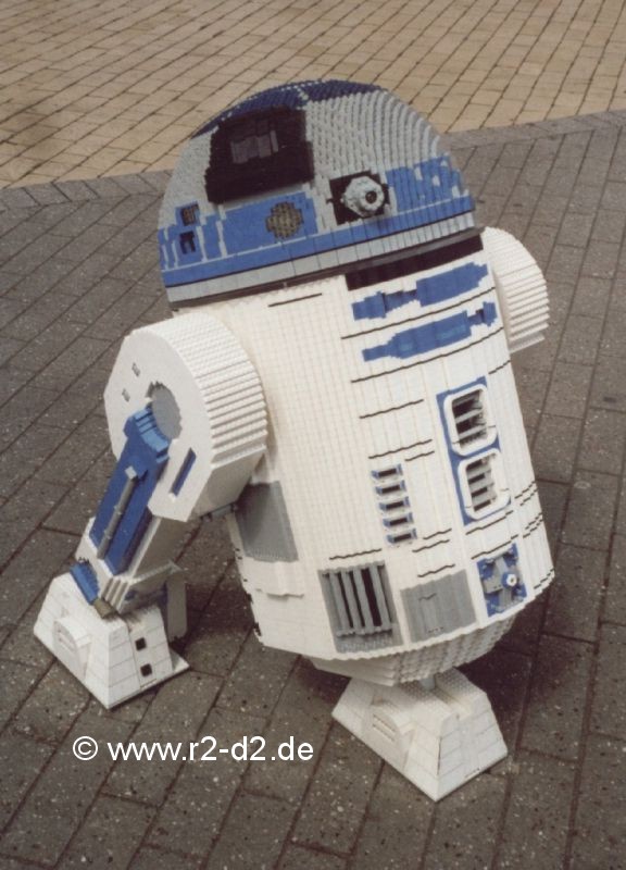 R2 in Legoland