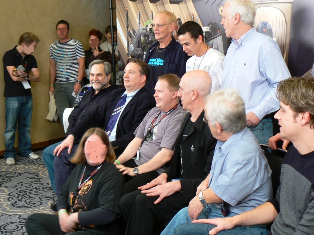 {short description of image}