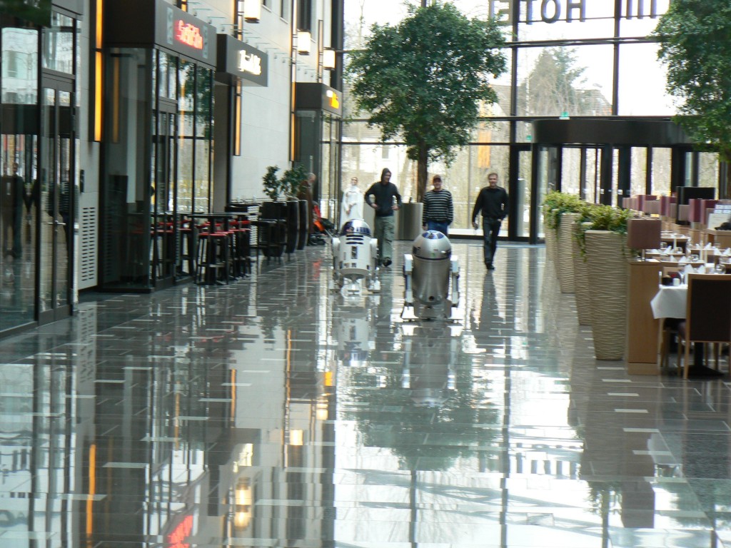 {short description of image}